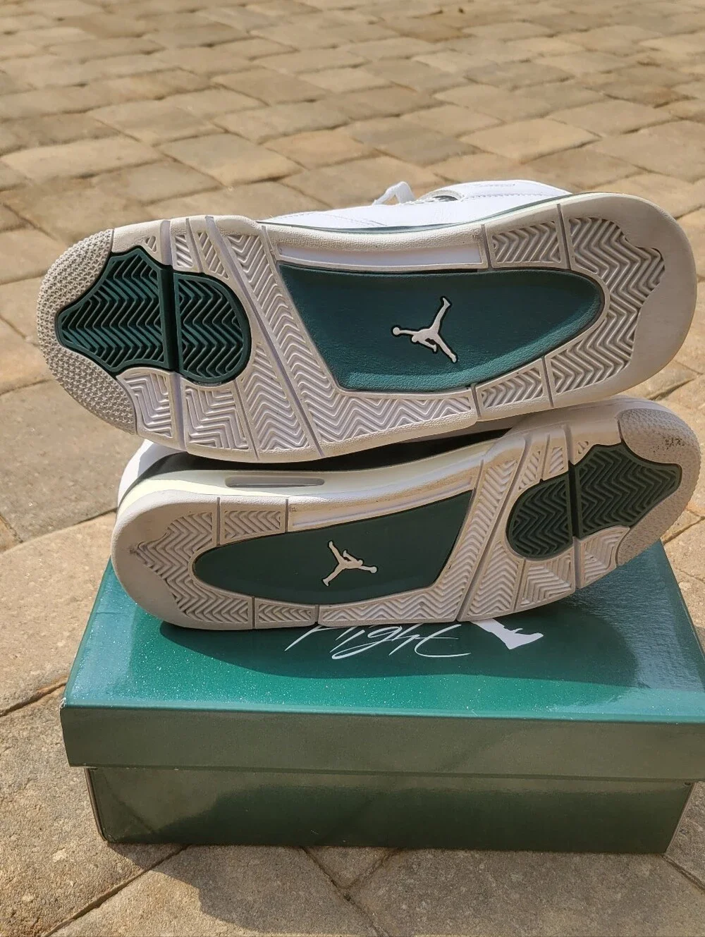 Jordan 4 Retro 'Oxidized Green